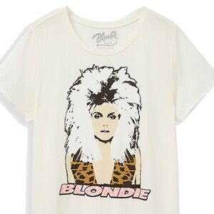 NWT Torrid Plus Size 00 Blondie White Graphic Crew Band Tee *Still in Plastic!*